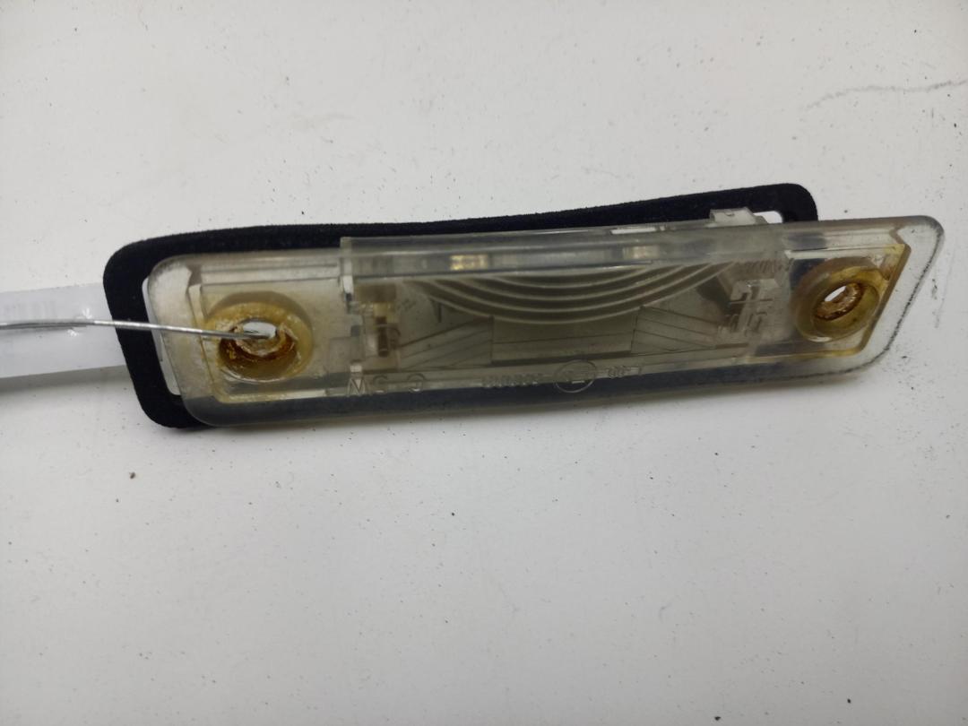 подсветка номера Opel Signum 2003, 3.0 л., дизель, МКПП, серый, хетчбэк 5 дв.