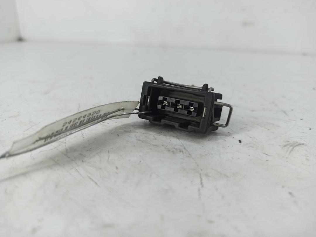 разъем (фишка) проводки Audi A4 B5 1997, 1.8 л., бензин, АКПП, синий, универсал, 3B7977759 - фото №1