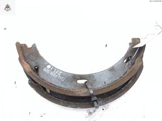 Колодки тормозные задние Mercedes-Benz C-Класс W203/S203/CL203 2001, 2.0 л., бензин, АКПП, чёрный, хетчбэк 3 дв.