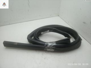 уплотнитель двери Volkswagen Transporter T4 1998, 2.5 л., дизель, МКПП, белый, микроавтобус