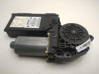 моторчик стеклоподъемника передний правый Audi A4 B6 2001, 3.0 л., бензин, АКПП, синий, универсал, 8E1959802B