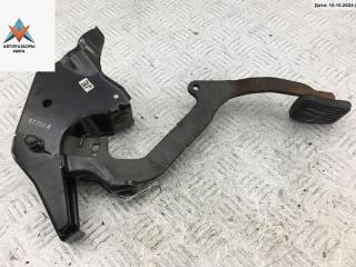 педаль сцепления Opel Omega B 1996, 2.0 л., бензин, МКПП, синий, универсал