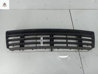 заглушка (решетка) в бампер Audi A6 4B/C5 1999, 2.4 л., бензин, МКПП, серый, универсал, 4B0807683F