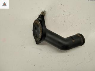 корпус термостата Volkswagen Golf 4 поколение 1999, 1.6 л., бензин, МКПП, чёрный, хетчбэк 3 дв., 038121121D