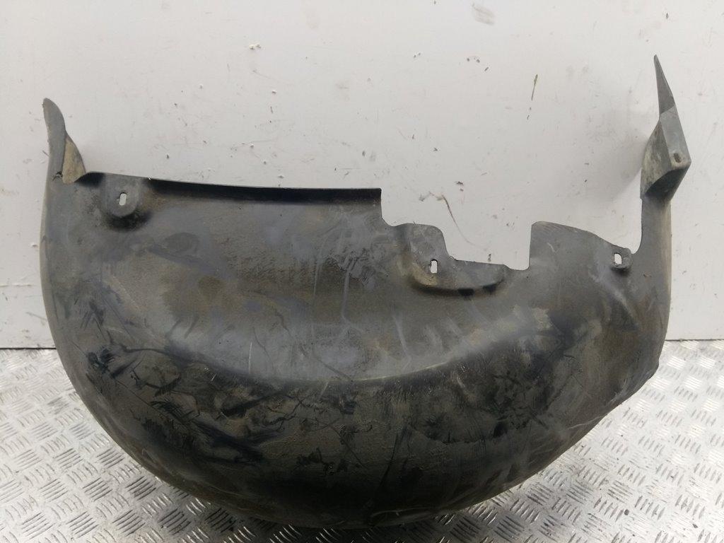 Подкрылок задний правый Volkswagen Touareg 2005, 3.0 л., дизель, внедорожник 5 дв., 7L6810972A