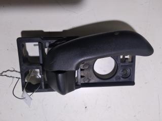 ручка внутренняя передняя правая Hyundai i10 2009, 1.3 л., бензин, МКПП, красный, хетчбэк 5 дв.