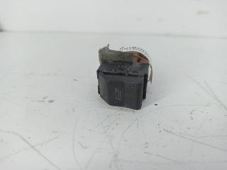 кнопка стеклоподъемника переднего левого Audi A4 B5 1997, 1.6 л., бензин, МКПП, серый, седан, 4D0959855