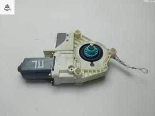 моторчик стеклоподъемника передний правый Land Rover Discovery 3 поколение 2005, 2.7 л., дизель, АКПП, серый, внедорожник 5 дв., 995078