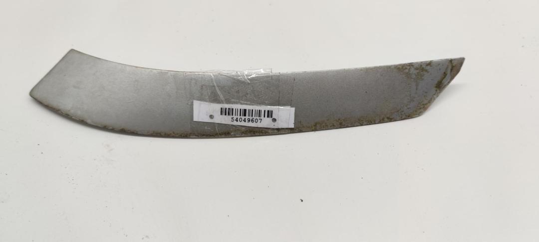 молдинг (накладка кузовная) Audi A6 4A/C4 1994, 2.0 л., бензин, МКПП, серый, седан, 4A5853216 - фото №1