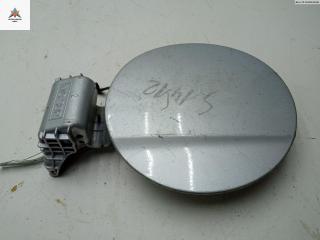 лючок топливного бака Hyundai Accent 3 поколение (MC) 2007, 1.4 л., бензин, МКПП, серый, хетчбэк 3 дв., 695101E200