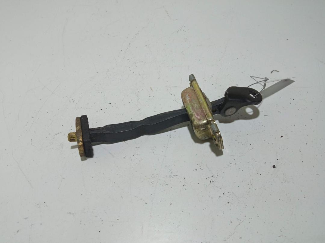Ограничитель открывания двери задней Hyundai Matrix 2004, минивэн