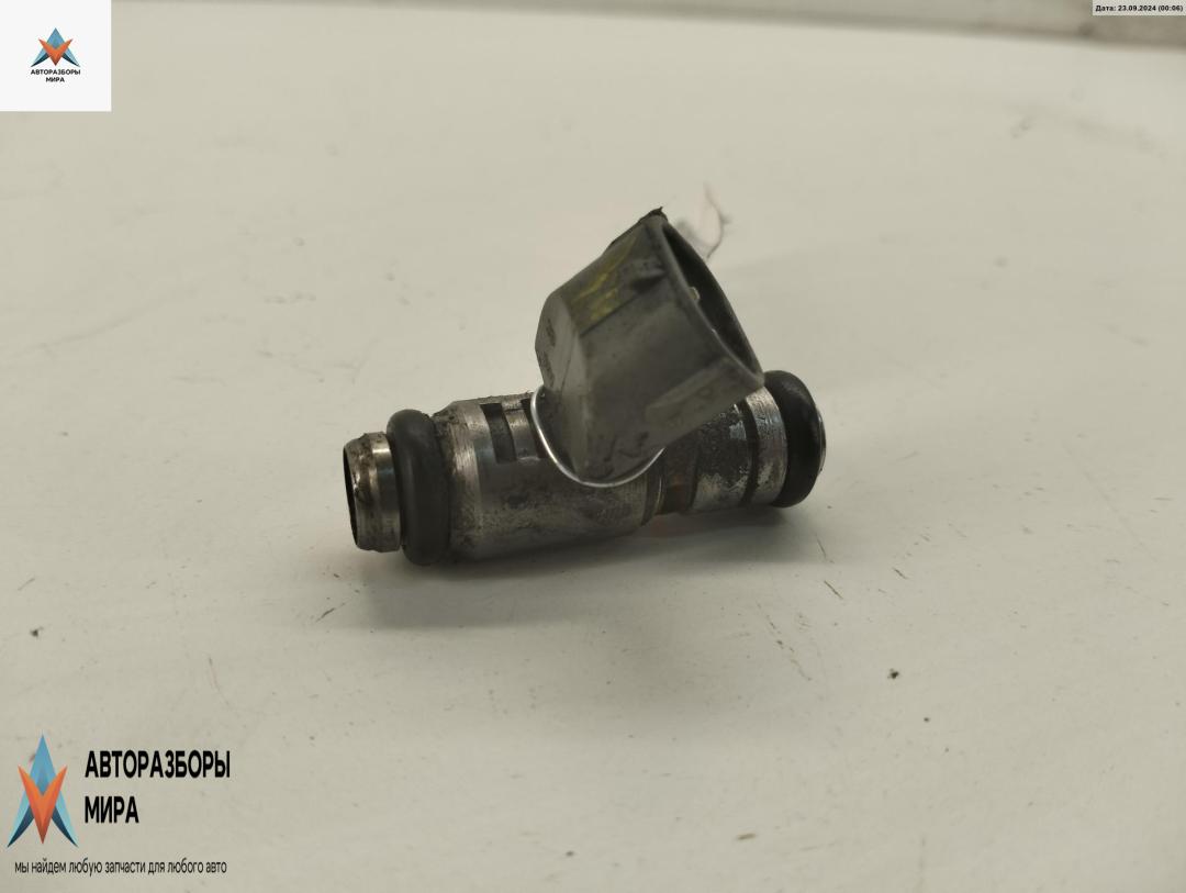 форсунка Volkswagen Golf 4 поколение 2003, 1.4 л., бензин, МКПП, синий, хетчбэк 5 дв., 036031G - фото №1