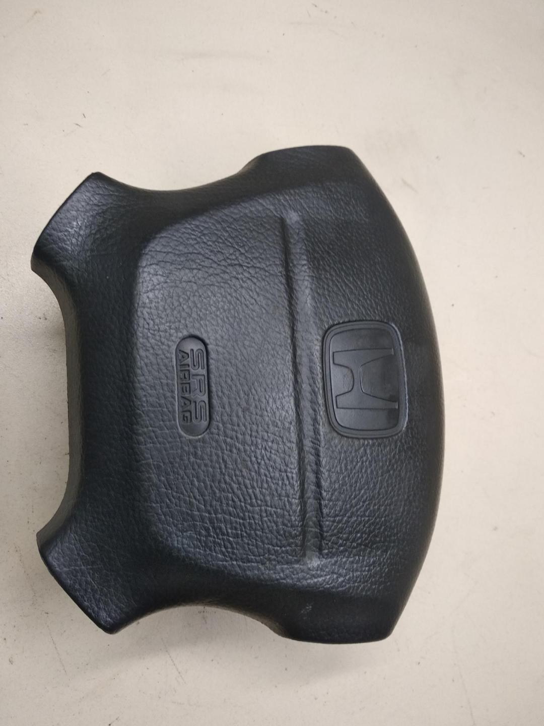 подушка безопасности водителя Honda Civic 1998, 1.4 л., бензин, МКПП, синий, универсал