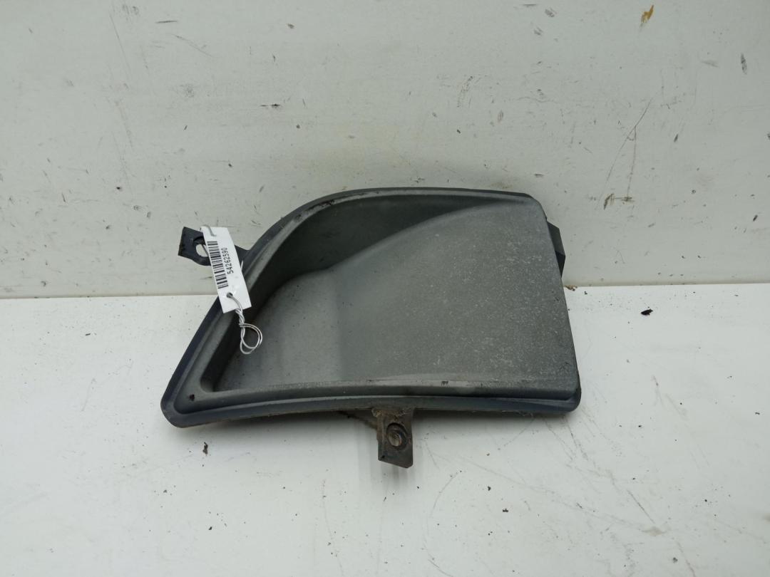 заглушка (решетка) в бампер Chevrolet Kalos (Aveo) 2005, 1.2 л., бензин, МКПП, красный, хетчбэк 5 дв., 96481333