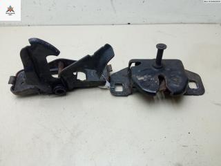 замок капота Chrysler PT Cruiser 1 поколение [рестайлинг] 2005, 2.2 л., дизель, МКПП, красный, минивэн