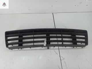 заглушка (решетка) в бампер Audi A6 4B/C5 1998, 1.8 л., бензин, МКПП, серый, седан, 4B0807683F
