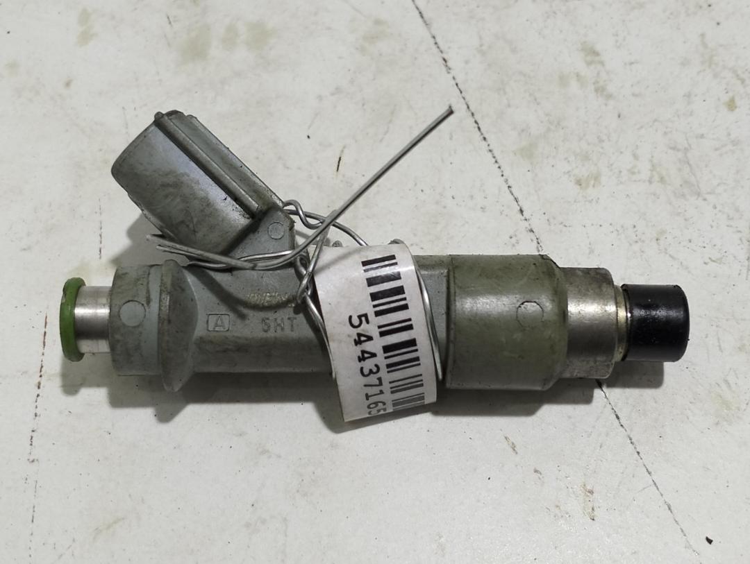 форсунка Peugeot 107 2005, 1.0 л., бензин, МКПП, чёрный, хетчбэк 3 дв., 052082129