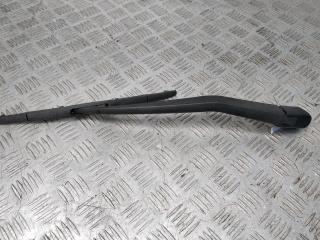 Щеткодержатель (поводок стеклоочистителя) задний Nissan Micra 4 поколение (K13) 2011, 1.2 л., бензин, АКПП, серый, хетчбэк 5 дв.