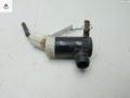 насос (моторчик) омывателя стекла Mazda Tribute 1 поколение 2003, серый, внедорожник 5 дв., F7C617664AB - фото №2