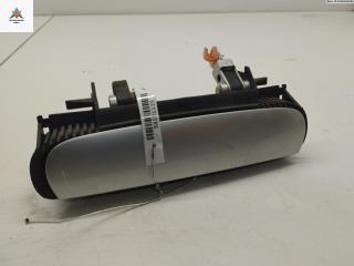 ручка наружная задняя левая Audi A6 4B/C5 [рестайлинг] 2003, 2.5 л., дизель, МКПП, серый, универсал, 4B0839885