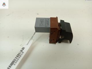 Кнопка открывания лючка топливного бака Volkswagen Touran 1 поколение [рестайлинг] 2009, 1.9 л., дизель, МКПП, синий, минивэн, 1T0959551A