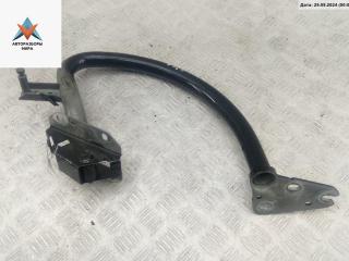 петля крышки багажника Audi A5 8T 2008, чёрный, купе, 8T0827302C