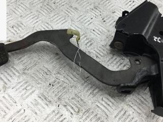 педаль сцепления Opel Omega B [рестайлинг] 1999, 2.0 л., бензин, МКПП, серый, седан