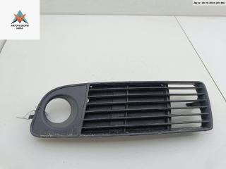 заглушка (решетка) в бампер Audi A6 4B/C5 1999, 2.8 л., бензин, МКПП, чёрный, универсал, 4B0807681J