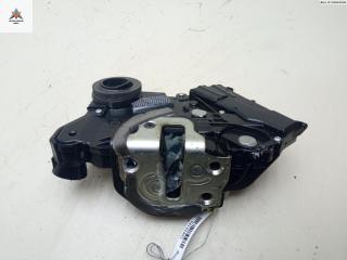 замок двери передней левой Toyota Yaris XP9 [рестайлинг] 2009, 1.0 л., бензин, МКПП, красный, хетчбэк 5 дв., 69040-0D140