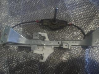 стеклоподъемник задний левый Ford Fiesta 5 поколение [рестайлинг] 2007, 1.4 л., дизель, МКПП, синий, хетчбэк 5 дв.