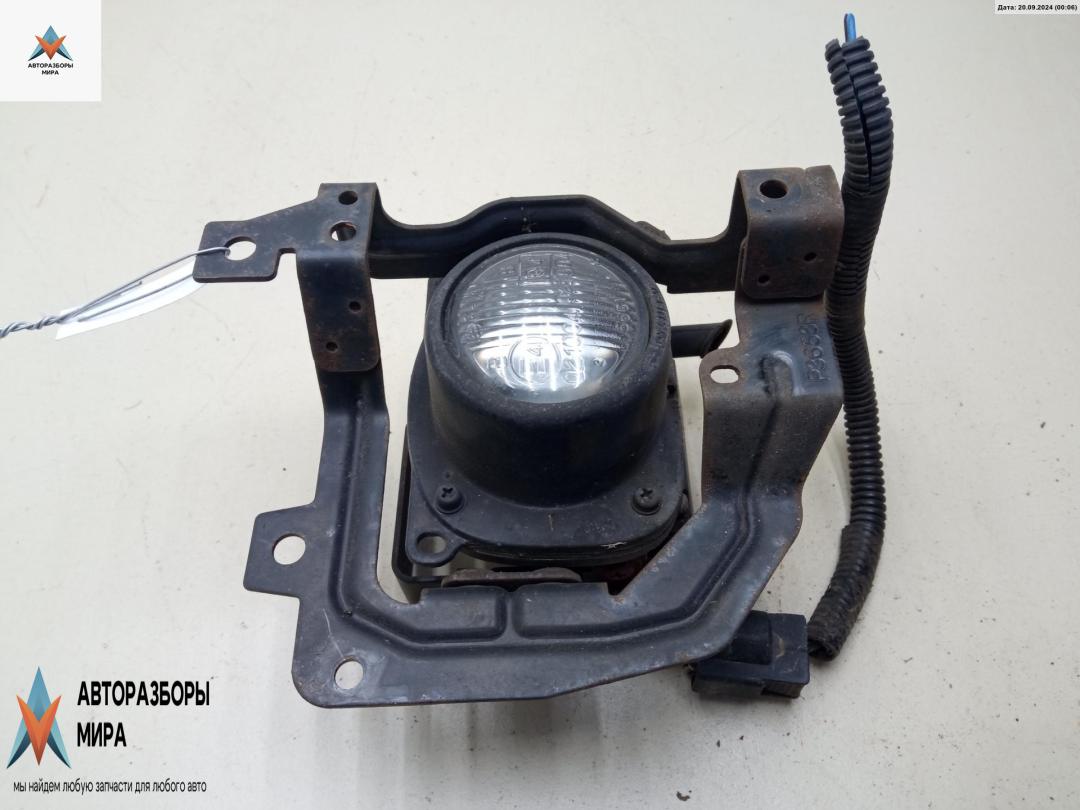 фара противотуманная правая Mitsubishi Lancer 9 поколение 2004, 1.6 л., бензин, МКПП, синий, универсал - фото №1