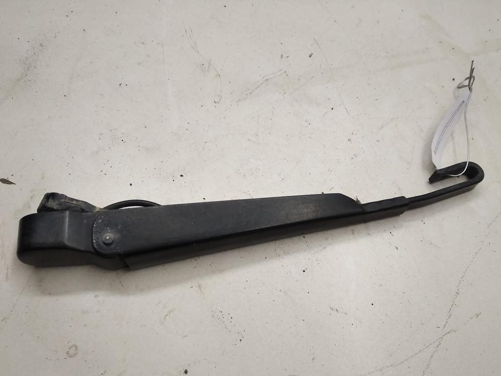 Щеткодержатель (поводок стеклоочистителя) задний Ford C-Max 2005, 1.6 л., i, бензин, МКПП, серый, минивэн, 3M517526AA