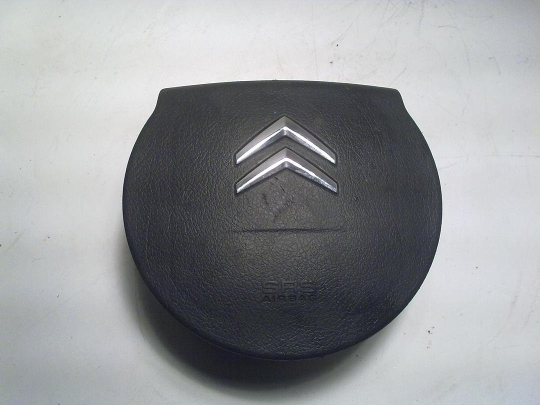 подушка безопасности водителя Citroen C4 2005, 1.6 л., бензин, АКПП, чёрный, хетчбэк 5 дв.