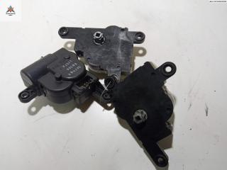 моторчик заслонки печки Chrysler Voyager 3 поколение 1998, 3.8 л., бензин, АКПП, чёрный, минивэн