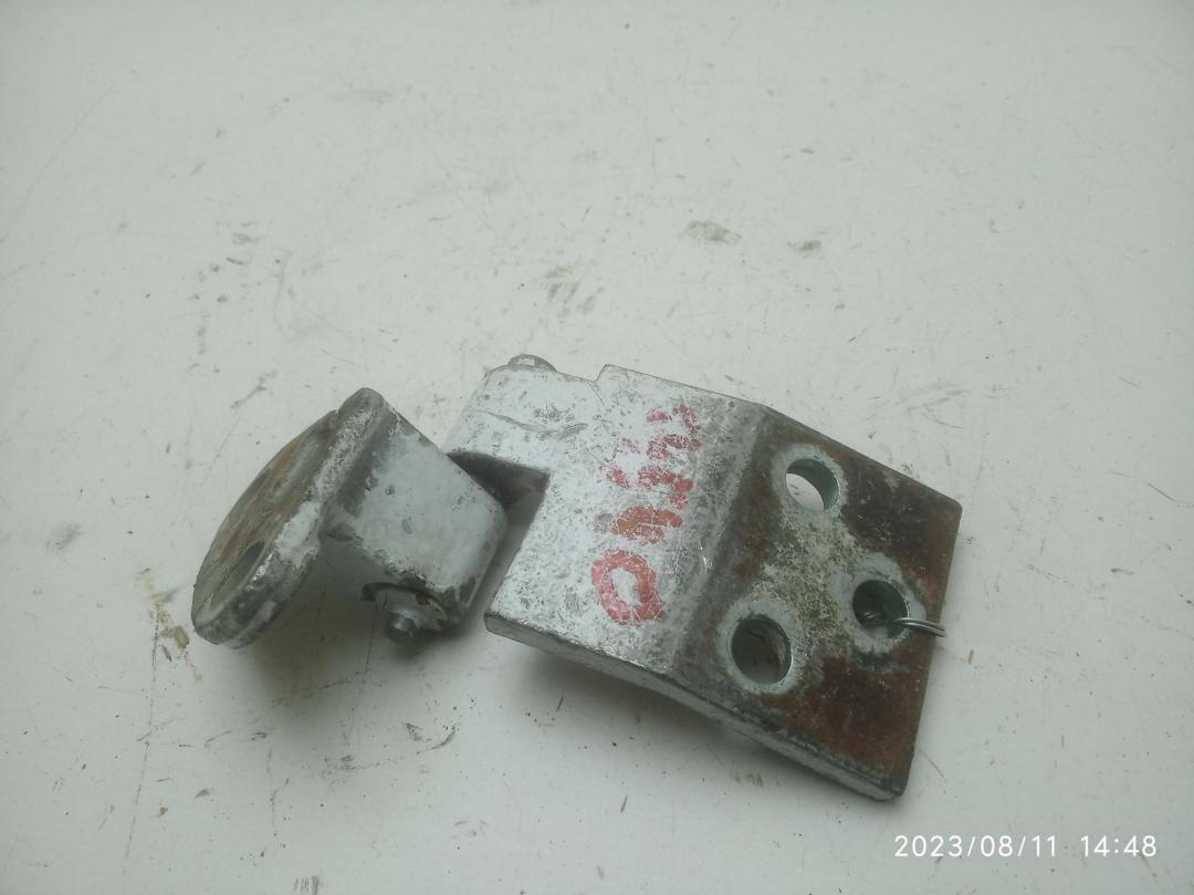 петля двери Mercedes-Benz Vito 1997, белый, микроавтобус, A6387202337, A6387202137