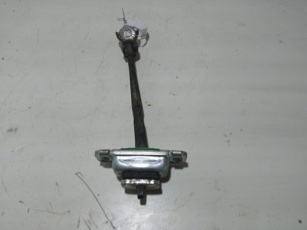 ограничитель открывания двери Hyundai Santa Fe 2007, внедорожник 5 дв., 793902B000