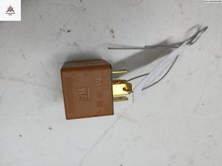 реле (прочие) Opel Vectra C [рестайлинг] 2008, 1.9 л., дизель, АКПП, жёлтый, универсал, 90491314