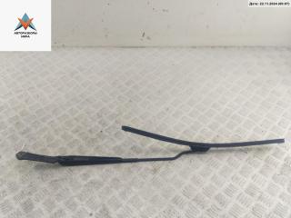 Щеткодержатель (поводок стеклоочистителя) передний Audi A3 8L 1999, 1.6 л., бензин, МКПП, чёрный, хетчбэк 3 дв.