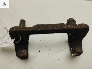 скоба суппорта Suzuki Wagon R 2 поколение 1999, 1.0 л., бензин, МКПП, серый, хетчбэк 5 дв.