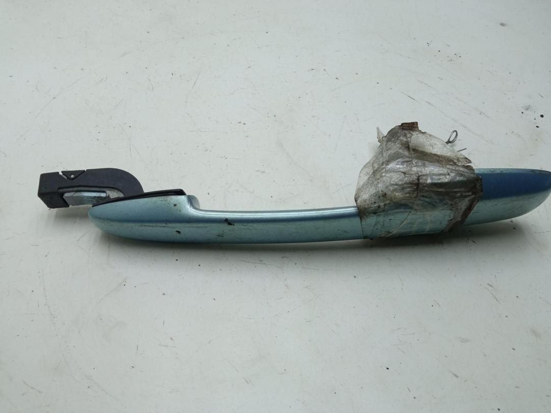 ручка наружная передняя правая Mazda 3 BK 2007, 2.0 л., бензин, МКПП, серый, хетчбэк 5 дв., GJ6A-58-410N-67