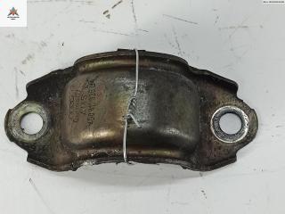 крепление стабилизатора / втулки стабилизатора Audi A8 D2/4D 1995, 4.2 л., бензин, АКПП, чёрный, седан, 4D0411336D