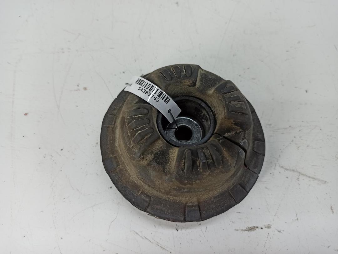 Опора амортизатора переднего (верхняя) Audi A4 B7 2005, 2.0 л., дизель, МКПП, серый, универсал, 8E0412377