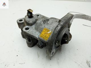 корпус термостата Mitsubishi Carisma 1 поколение 1996, 1.8 л., бензин, МКПП, синий, хетчбэк 5 дв.