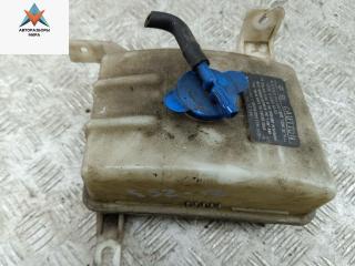 пробка расширительного бачка Kia Carens RS/FJ) 2002, 2.0 л., дизель, АКПП, красный, минивэн