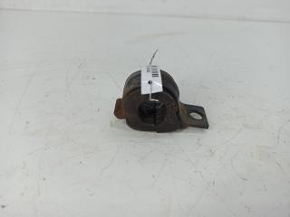 крепление стабилизатора / втулки стабилизатора Audi A3 8L [рестайлинг] 2002, 1.8 л., бензин, МКПП, чёрный, хетчбэк 3 дв., 1004110083