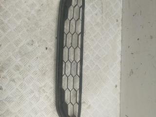 заглушка (решетка) в бампер Honda HR-V 2 поколение 2017, 1.5 л., бензин, МКПП, белый, внедорожник 5 дв., 71103T7JH000