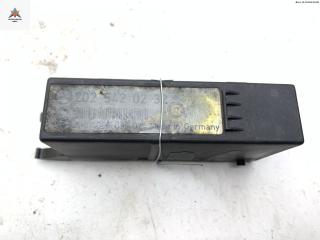 блок управления светом Mercedes-Benz C-Класс W202/S202 1995, 2.0 л., бензин, МКПП, зелёный, седан, 2025420232