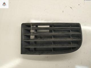 заглушка (решетка) в бампер Volkswagen Golf 5 поколение 2004, 1.4 л., бензин, МКПП, серый, хетчбэк 3 дв., 9902701