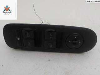 кнопка стеклоподъемника переднего правого Ford S-Max 1 поколение 2006, 1.8 л., дизель, МКПП, серый, минивэн, 6M2T14A132AE