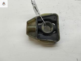 кронштейн радиатора Skoda Fabia 1 поколение (6Y) [рестайлинг] 2005, 1.2 л., бензин, МКПП, чёрный, хетчбэк 5 дв., 6Q0121367